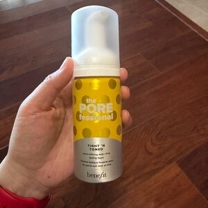 Benefit The POREfessional Tight ’N Toned Pore-Refining AHA+PHA Foam Toner
